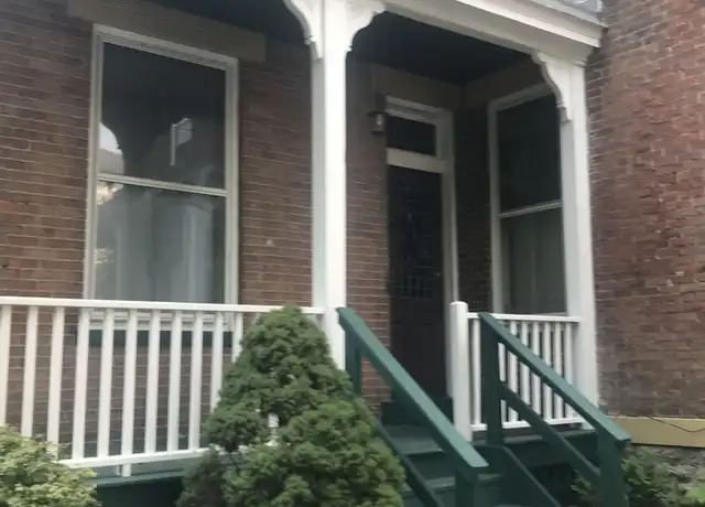 Property at 3141 Bishop St Unit 3, Cincinnati, OH, 45220, 2 beds, 1 bath, [object Object]