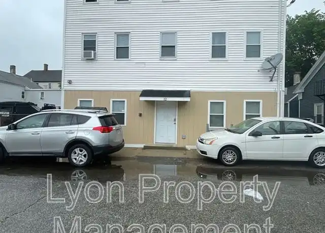 Property at 12 Clark Ct Unit 3R, Woonsocket, RI, 02895, 1 bed, 1 bath, [object Object]