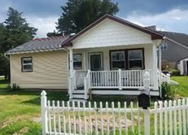 Property at 5 Holden St, Little Egg Harbor Twp, NJ, 08087, 4 beds, 3 baths, [object Object]