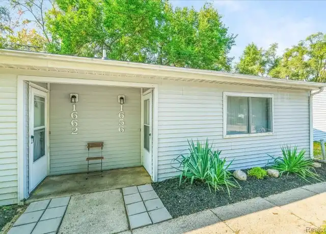 Property at 1656 Parkwood Ave, Ypsilanti, MI, 48198, 2 beds, 1 bath, [object Object]