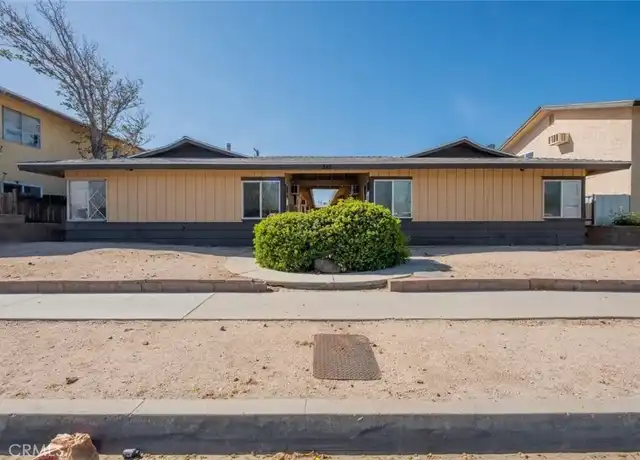 Property at 342 E Lancaster Blvd Unit 5, Lancaster, CA, 93535, 1 bed, 1 bath, [object Object]