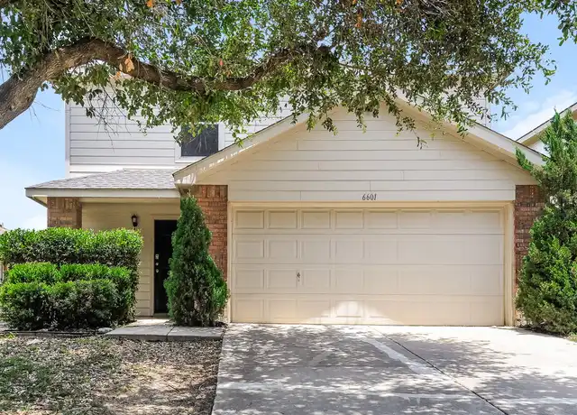 Property at 6601 Meadow Way Ln, Fort Worth, TX, 76179, 4 beds, 2 baths, [object Object]