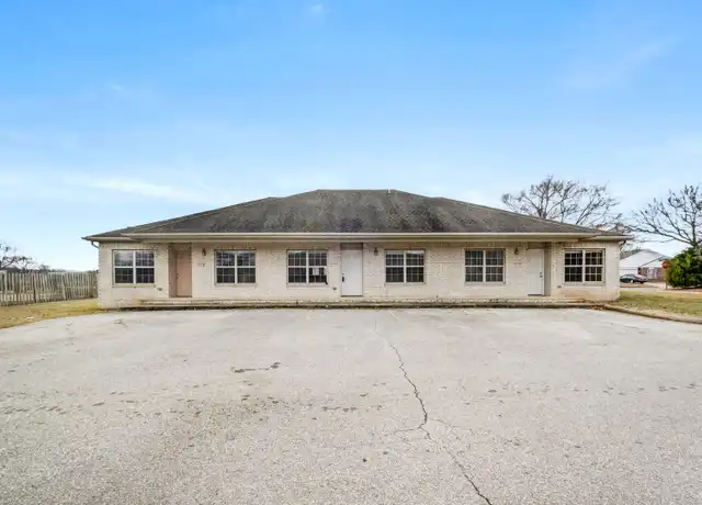 Property at 1270 N Trinity Dr Unit 1270, Fayetteville, AR, 72704, 2 beds, 2 baths, [object Object]