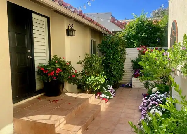 Property at 2211 Vista Hogar, Newport Beach, CA, 92660, 4 beds, 2 baths, [object Object]