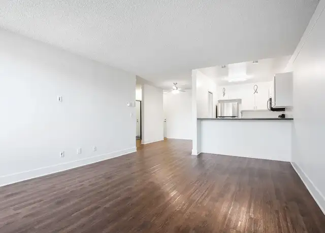 Photo of 801 2nd St, Santa Monica, CA 90403