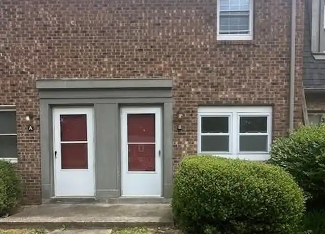 Property at 1929 Vantage Point Pl Unit B, Greensboro, NC, 27407, 2 beds, 1 bath, [object Object]