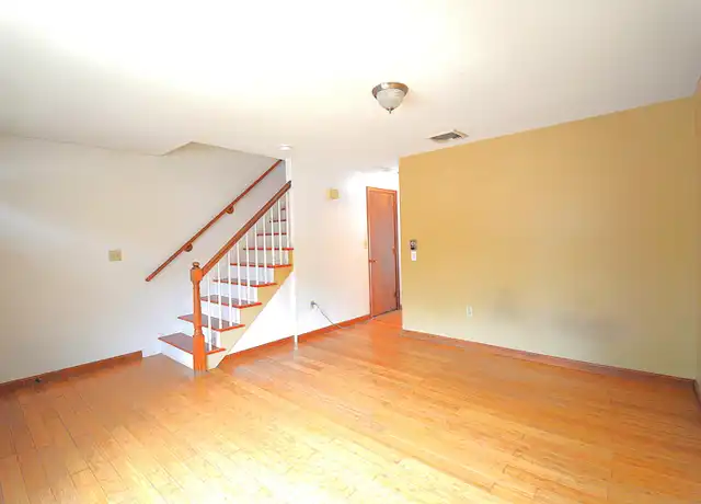 Property at 246 Woodford Ave #2, Plainville, CT, 06062, 2 beds, 1.5 baths, [object Object]