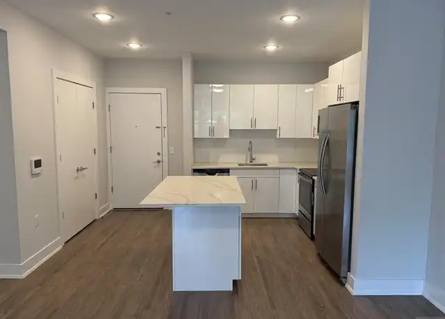 Property at 1685 Bergen Blvd #410, Fort Lee, NJ, 07024, 1 bed, 1 bath, [object Object]