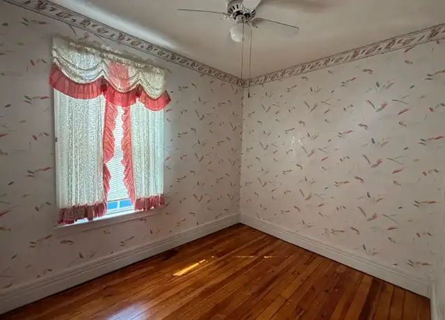 Property at 916 Brayton Park Pl Unit 2, Utica, NY, 13502, 2 beds, 1 bath, [object Object]