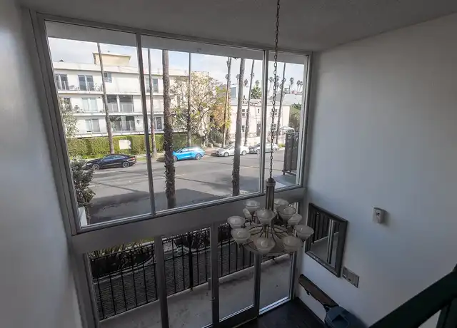 Property at 846 4th St, Santa Monica, CA, 90403, 2 beds, 2 baths, [object Object]