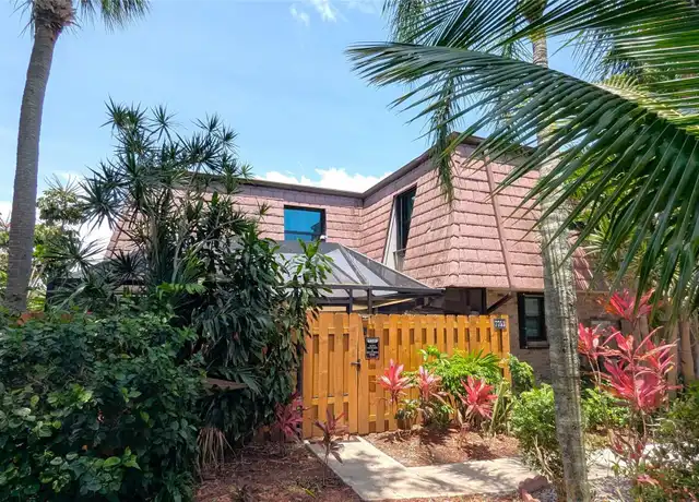 Property at 7753 Courtyard Run W, Boca Raton, FL, 33433, 2 beds, 2.5 baths, [object Object]