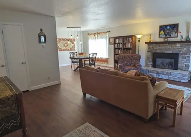 Property at 931 Hill St #20, Eureka, CA, 95501, 3 beds, 1.5 baths, [object Object]