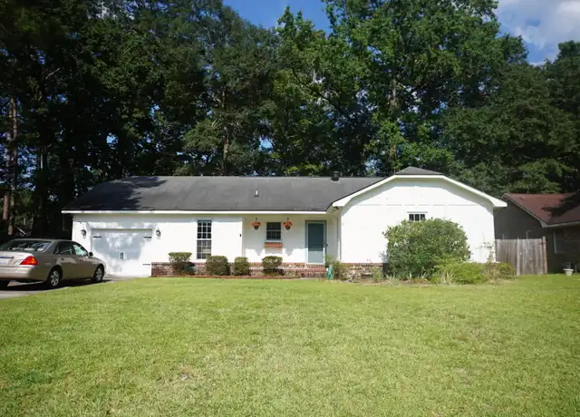 Property at 10 Regis Ct, Charleston, SC, 29407, 3 beds, 3 baths, [object Object]