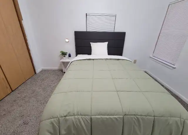 Property at 2148 N 29th St, Milwaukee, WI, 53208, 1 bed, 1 bath, [object Object]