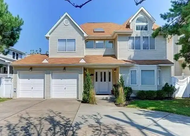 Property at 1948 Park St, Atlantic Beach, NY, 11509, 4 beds, 2.5 baths, [object Object]