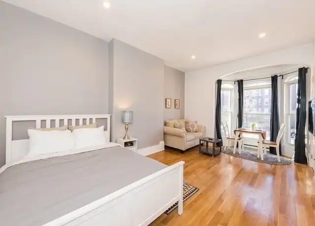 Property at 50 Magazine St Unit 1, Cambridge, MA, 02139, 1 bed, 1 bath, [object Object]
