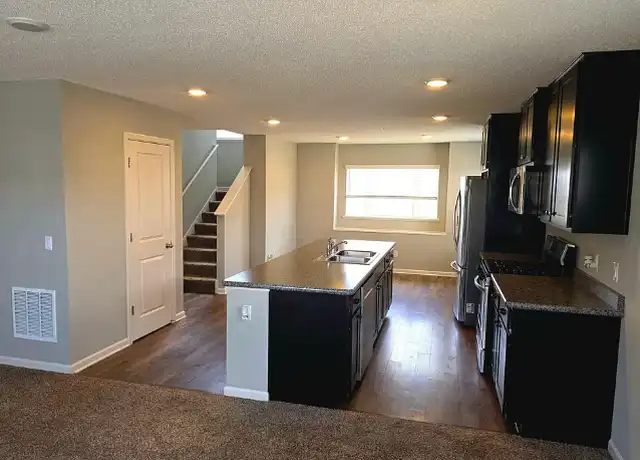 Property at 668 Town Center Pkwy, Circle Pines, MN, 55014, 2 beds, 2.5 baths, [object Object]