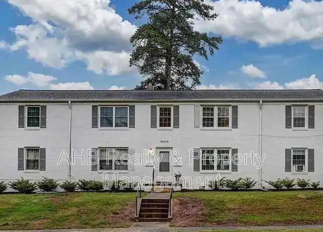 Property at 1700 W Front St Unit 36D, Burlington, NC, 27215, 2 beds, 1 bath, [object Object]