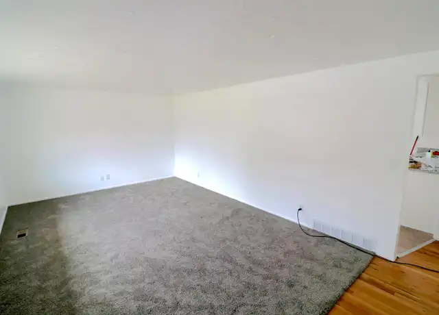 Property at 8068 S Bryce Dr, Sandy, UT, 84070, 4 beds, 2 baths, [object Object]