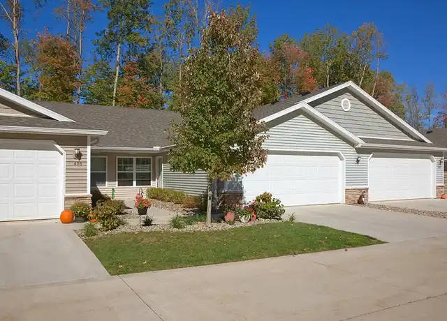 Property at Redwood Wolverine Lake - 2799 Heron Hills Dr, Wolverine Lake, MI, 48390, 2 beds, 2 baths, [object Object]