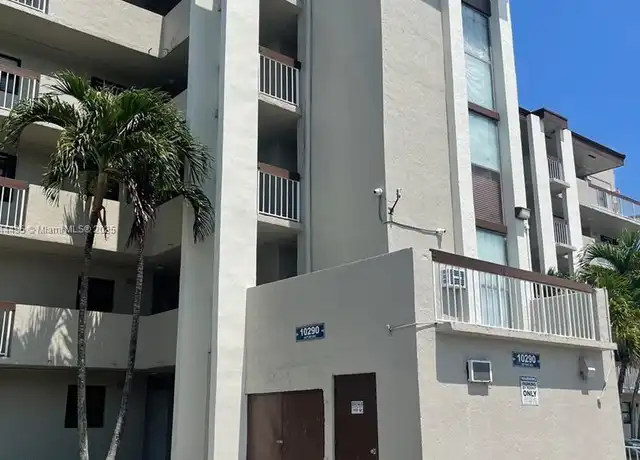 Property at 10290 NW 9th Street Cir #113, Miami, FL, 33172, 1 bed, 1 bath, [object Object]
