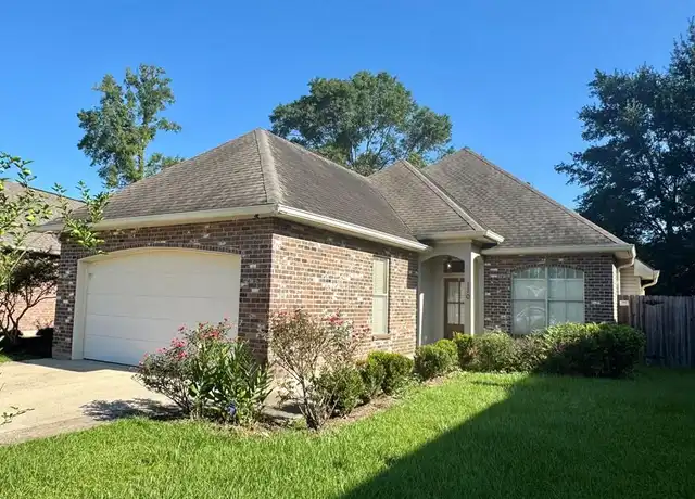 Property at 110 Aurora Blvd, Hammond, LA, 70403, 3 beds, 2 baths, [object Object]