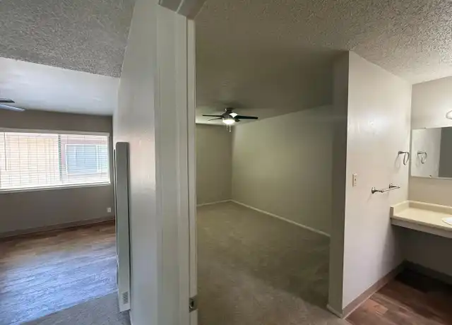 Property at Camellia Manor Apartments - 1818 H St, Sacramento, CA, 95811, 1 bed, 1 bath, [object Object]