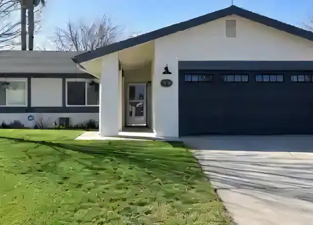 Property at 1170 Patricia Ln, Paso Robles, CA, 93446, 3 beds, 2 baths, [object Object]