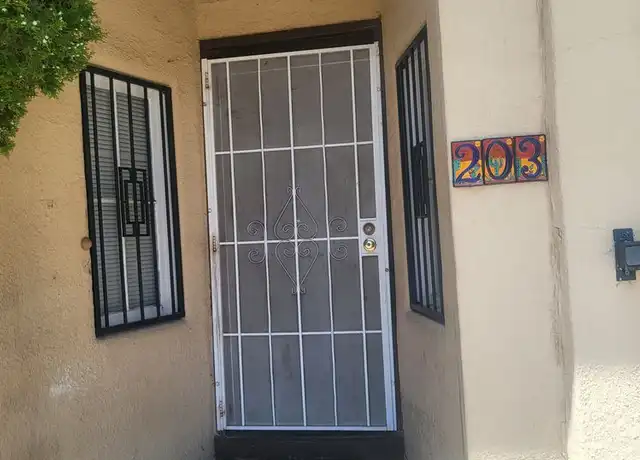 Property at 203 Stanford Dr SE, Albuquerque, NM, 87106, 2 beds, 1 bath, [object Object]