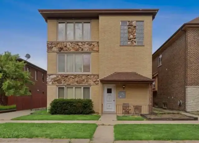Property at 2722 N 74th Ave Unit 1, Elmwood Park, IL, 60707, 2 beds, 1 bath, [object Object]