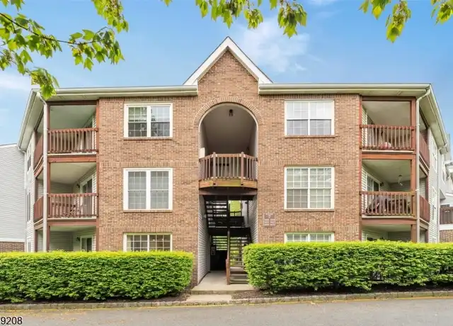 Property at 1449 Teresa Dr, Fort Lee, NJ, 07024, 2 beds, 1 bath, [object Object]