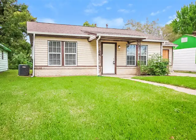 Property at 719 W Park St, Sugar Land, TX, 77498, 3 beds, 1 bath, [object Object]