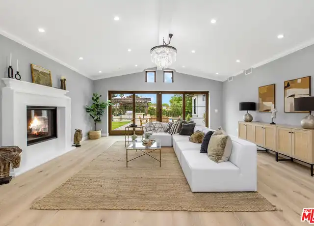 Property at 6888 Alta Vista Dr, Rancho Palos Verdes, CA, 90275, 8 beds, 8 baths, [object Object]