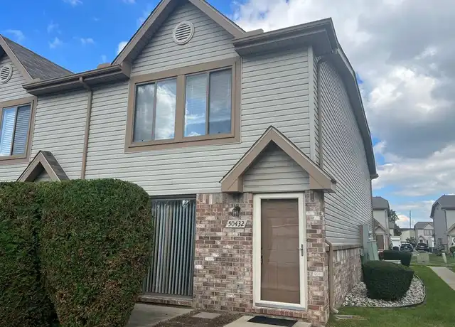 Property at 50432 Bay Run S, New Baltimore, MI, 48047, 2 beds, 1.5 baths, [object Object]
