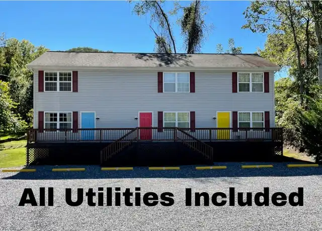 Property at 30 Trueway Unit 5, Sylva, NC, 28779, 2 beds, 1.5 baths, [object Object]