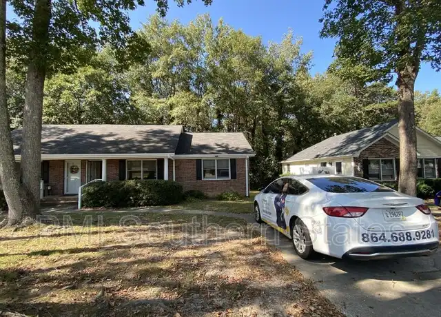 Property at 215 Jonesville Rd, Simpsonville, SC, 29681, 2 beds, 1 bath, [object Object]