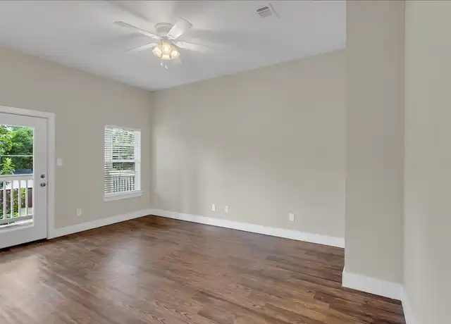 Property at 357 N Woods St Unit 1, Sherman, TX, 75092, 2 beds, 2 baths, [object Object]