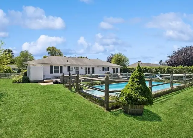 Property at 59 Wiltshire St, Southampton, NY, 11968, 3 beds, 2 baths, [object Object]