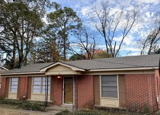 Property at 3238 Durham Dr, Montgomery, AL, 36109, 3 beds, 2 baths, [object Object]