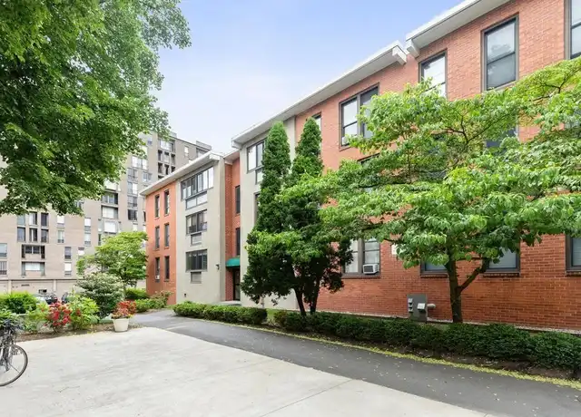 Property at 8 Juniper St #17, Brookline, MA, 02445, 1 bed, 1 bath, [object Object]