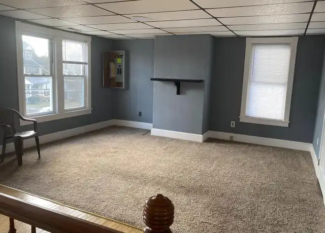 Property at 204 W Main St, Millville, NJ, 08332, 1 bed, 1 bath, [object Object]