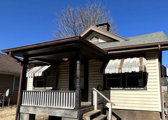 Property at 1207 Cleveland Ave, Danville, IL, 61832, 2 beds, 1 bath, [object Object]
