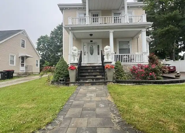 Property at 150 Boylston St Unit 1, Brockton, MA, 02301, 4 beds, 3 baths, [object Object]