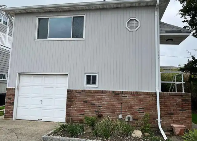 Property at 113 Maple Blvd Unit Upper, Long Beach, NY, 11561, 3 beds, 1.5 baths, [object Object]