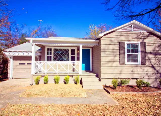 Property at 2219 S W St, Fort Smith, AR, 72901, 2 beds, 1 bath, [object Object]