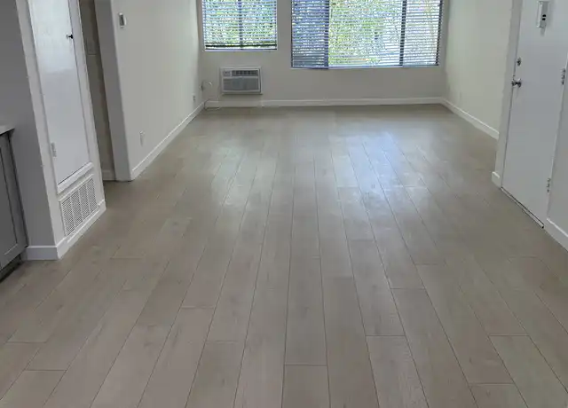 Property at 711 Westmount Dr Unit 205, West Hollywood, CA, 90069, 3 beds, 2 baths, [object Object]