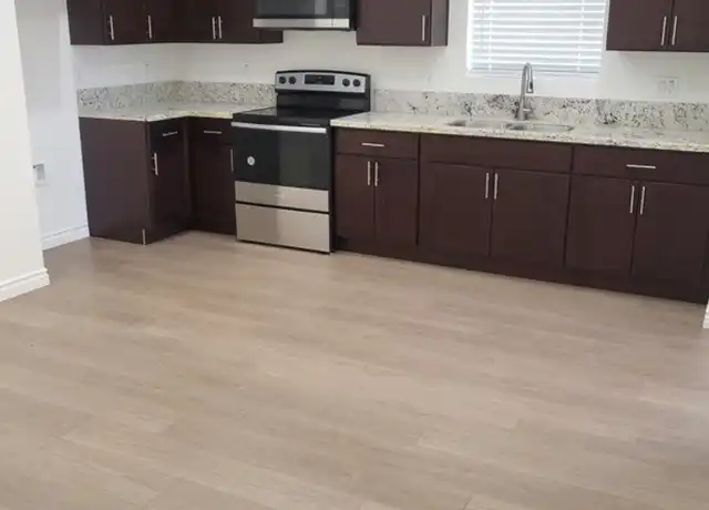 Property at 2920 1/2 S Palm Grove Ave, Los Angeles, CA, 90016, 2 beds, 2 baths, [object Object]