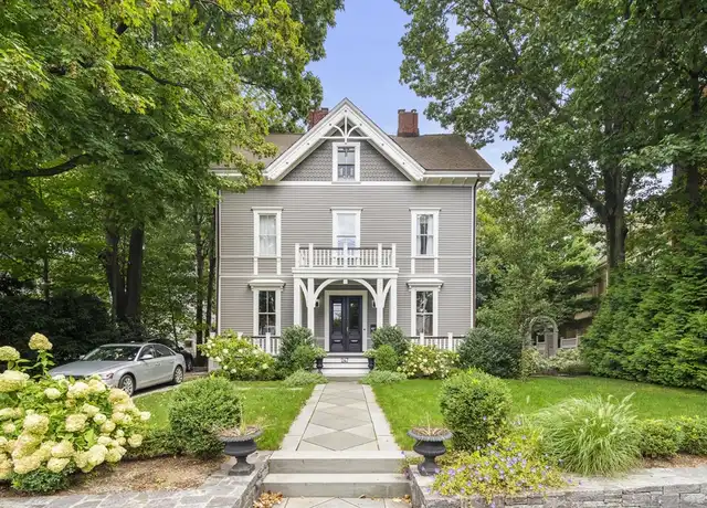 Property at 247 Kent St Unit 247, Brookline, MA, 02446, 4 beds, 2.5 baths, [object Object]