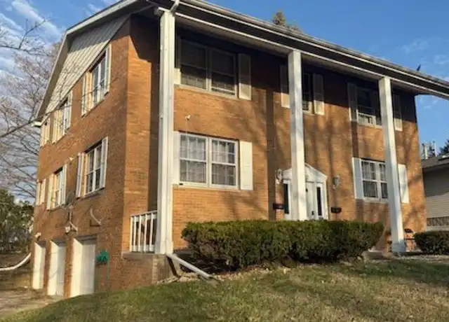 Property at 7307 N Oxford Pl Unit 2, Peoria, IL, 61614, 2 beds, 1.5 baths, [object Object]