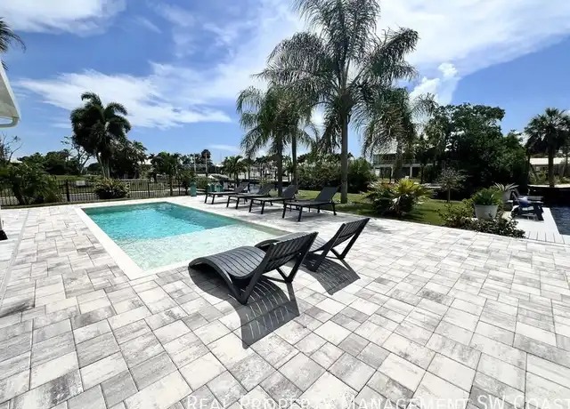 Property at 18100 Pioneer Rd, Fort Myers, FL, 33908, 2 beds, 2 baths, [object Object]